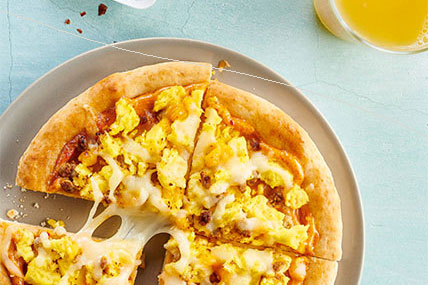 Chipotle Cheddar Breakfast Pizza